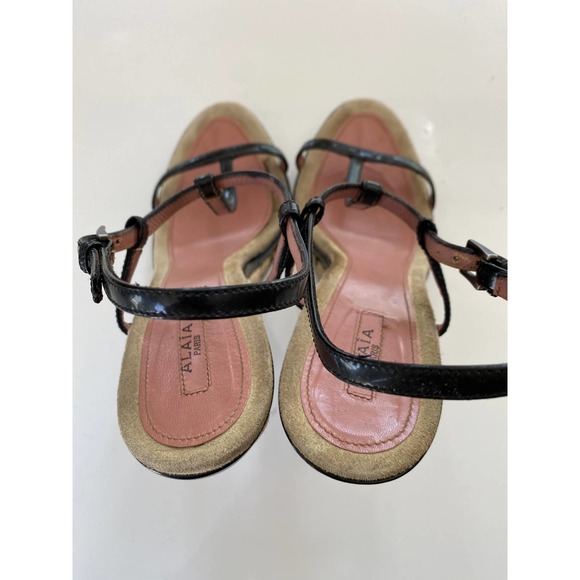 ALAÏA Black Leather Espadrille Wedge Sandal - Picture 14 of 15